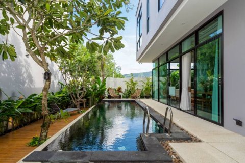 Chalet de 4 dormitorios en Phuket, Tailandia № 132492 - foto 4
