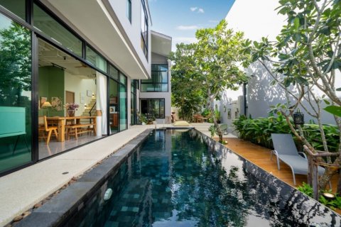 Chalet de 4 dormitorios en Phuket, Tailandia № 132492 - foto 3
