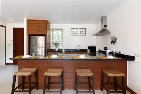 Chalet de 2 dormitorios en Phuket, Tailandia № 132495 - foto 10