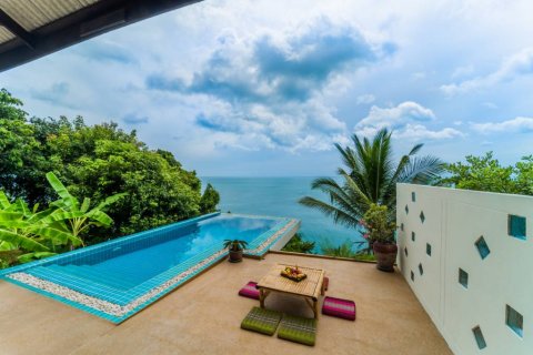 Penthouse in Surat Thani, Thailand 13 Schlafzimmer № 132489 - Foto 7