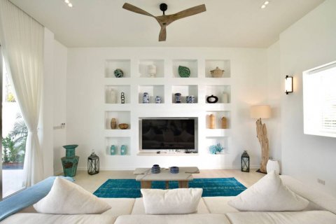 Villa in Phuket, Thailand 4 Schlafzimmer № 119783 - Foto 4