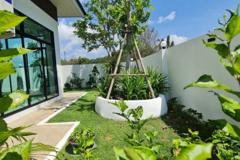 House in Pattaya, Thailand 3 bedrooms № 124195 - photo 8