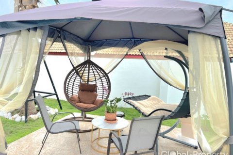 House in Pattaya, Thailand 3 bedrooms № 124195 - photo 10