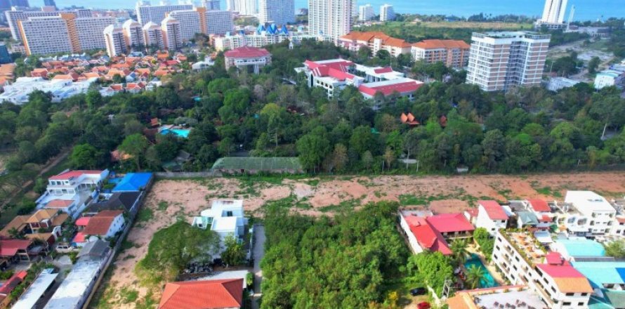 Terreno en Pattaya, Tailandia № 124192