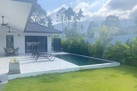 Casa de 3 dormitorios en Ko Samui, Tailandia № 126058 - foto 2