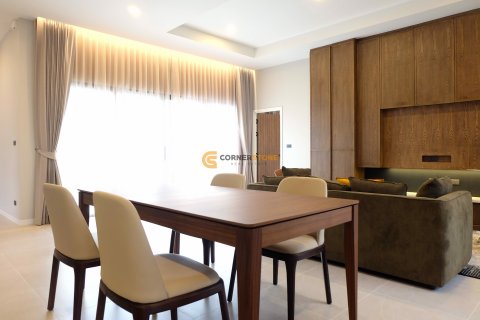 Estudio en Bang Lamung, Tailandia № 120996 - foto 7