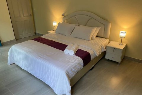 Condominio de 2 dormitorios en Phuket, Tailandia № 124513 - foto 4