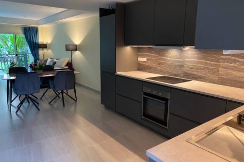 Condominio de 2 dormitorios en Phuket, Tailandia № 124513 - foto 2