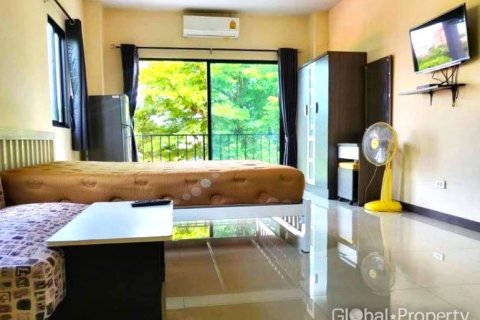 Commercial property in Pattaya, Thailand 1057 sq.m. № 81849 - photo 7