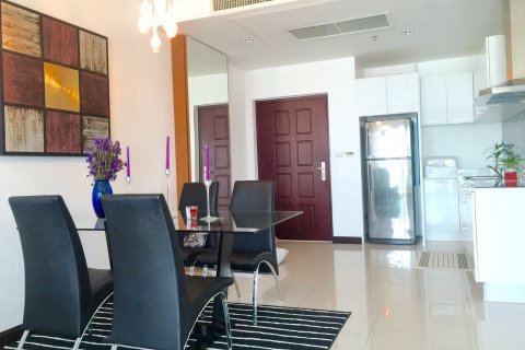 Condominio de 2 dormitorios en Bangkok, Tailandia № 144176 - foto 1