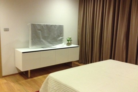 Condo in Bangkok, Thailand, 3 bedrooms № 144179 - photo 6