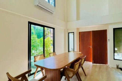 Chalet de 3 dormitorios en Phuket, Tailandia № 124587 - foto 7