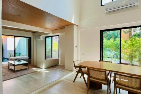 Chalet de 3 dormitorios en Phuket, Tailandia № 124587 - foto 6