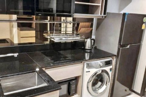 Condominio de 1 dormitorio en Bangkok, Tailandia № 124589 - foto 7