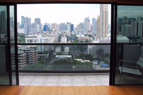 Condominio de 2 dormitorios en Watthana, Bangkok, Tailandia № 76791 - foto 10