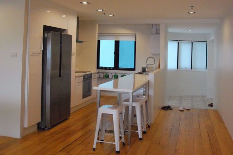 Condominio de 2 dormitorios en Watthana, Bangkok, Tailandia № 76791 - foto 4