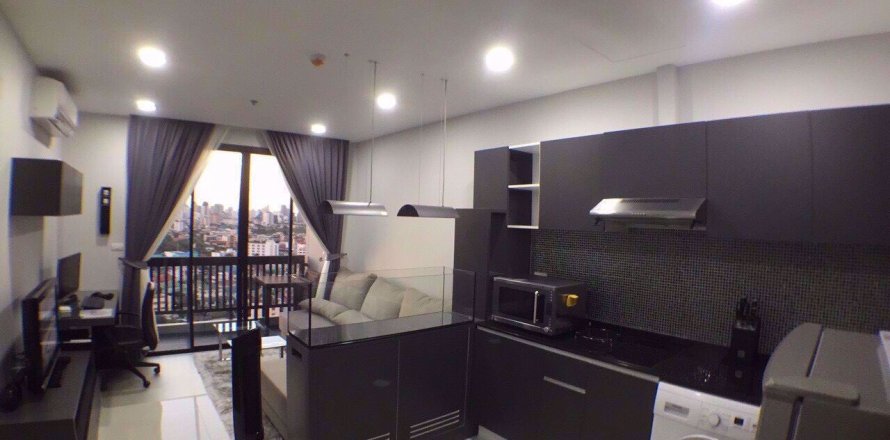 Condominio de 1 dormitorio en Watthana, Bangkok, Tailandia № 76795