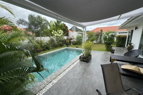 Chalet de 2 dormitorios en Pran Buri, Tailandia № 144605 - foto 4