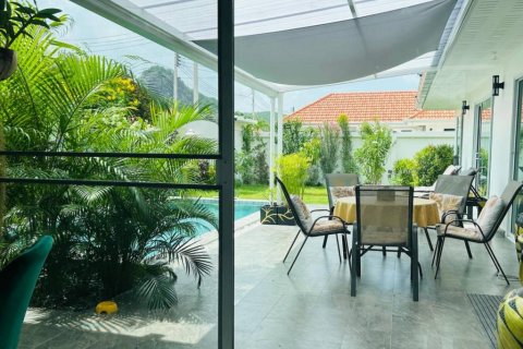 Chalet de 2 dormitorios en Pran Buri, Tailandia № 144605 - foto 3