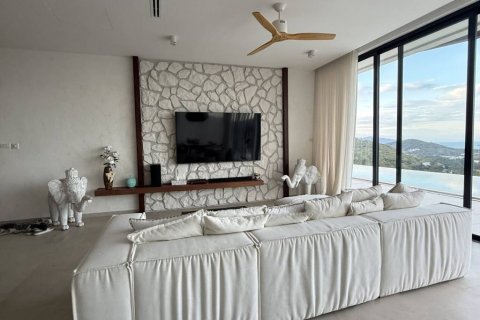 Chalet de 6 dormitorios en Surat Thani, Tailandia № 144603 - foto 7