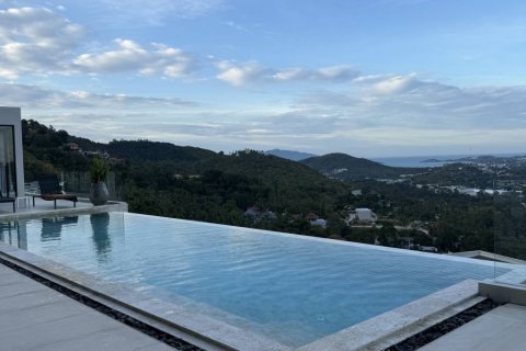 Chalet de 6 dormitorios en Surat Thani, Tailandia № 144603 - foto 5