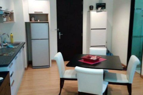 Eigentumswohnung in Bangkok, Thailand, 1 Schlafzimmer  № 144604 - Foto 2