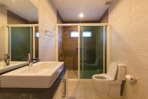 Casa de 3 dormitorios en Hua Hin, Tailandia № 125258 - foto 8