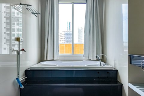 Condominio de 2 dormitorios en Pattaya, Tailandia № 130042 - foto 12
