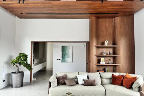 Chalet de 4 dormitorios en Chalong, Tailandia № 71633 - foto 23