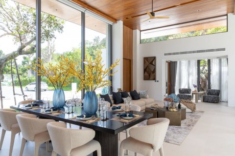 Villa in Kamala, Thailand 3 bedrooms № 71532 - photo 5