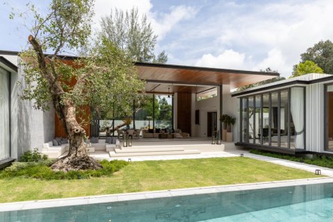 Villa in Kamala, Thailand 3 bedrooms № 71532 - photo 1