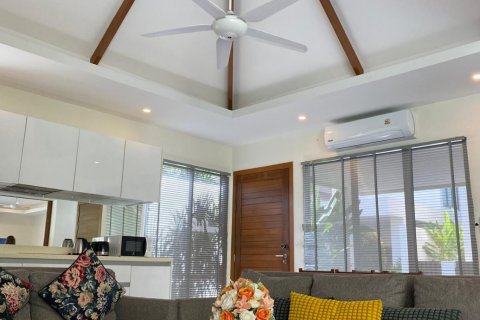 Chalet de 3 dormitorios en Rawai, Tailandia № 71542 - foto 8