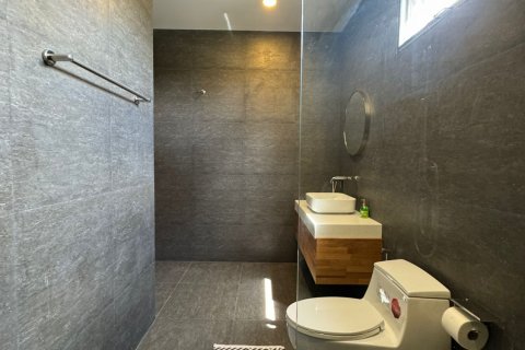 Casa de 4 dormitorios en Ko Samui, Tailandia № 126786 - foto 9