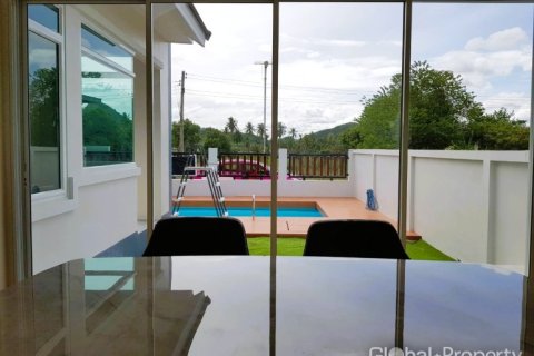 Casa de 3 dormitorios en Pattaya, Tailandia № 124196 - foto 10