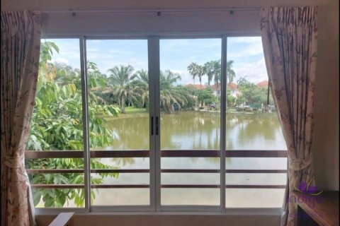 Casa de 3 dormitorios en San Sai, Tailandia № 124200 - foto 17