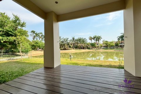Casa de 3 dormitorios en San Sai, Tailandia № 124200 - foto 14