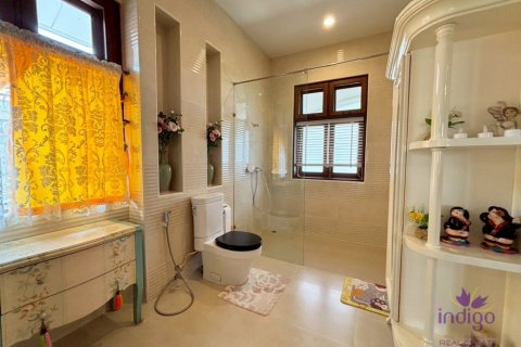 Casa de 4 dormitorios en Chiang Mai, Tailandia № 124201 - foto 22