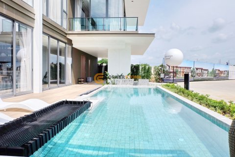 Estudio en Bang Lamung, Tailandia № 100294 - foto 3