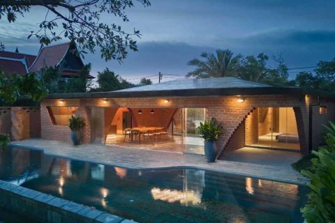Casa de 4 dormitorios en Bang Tao, Tailandia № 120838 - foto 2