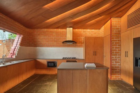 Casa de 4 dormitorios en Bang Tao, Tailandia № 120838 - foto 8
