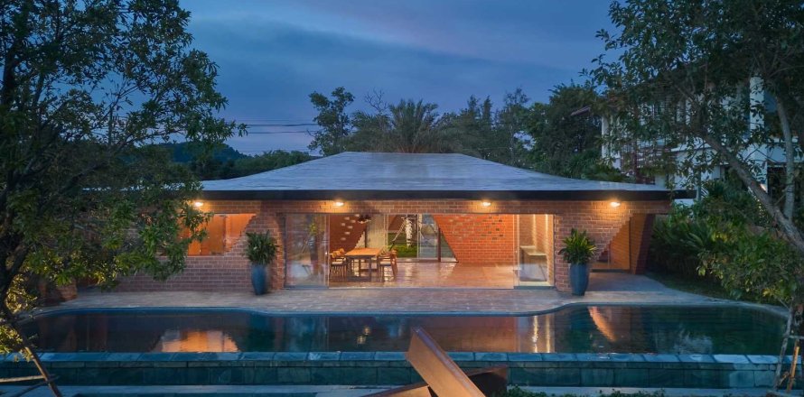 Casa de 4 dormitorios en Bang Tao, Tailandia № 120838