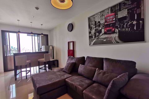 Condominio de 2 dormitorios en Chatuchak, Bangkok, Tailandia № 77005 - foto 2