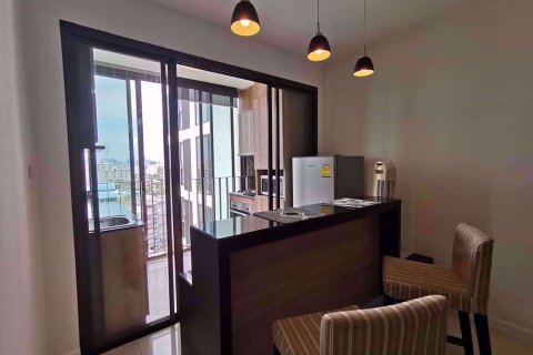 Condominio de 2 dormitorios en Chatuchak, Bangkok, Tailandia № 77005 - foto 4