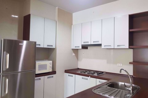 Condominio de 2 dormitorios en Watthana, Bangkok, Tailandia № 77004 - foto 4