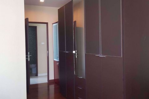 Condominio de 2 dormitorios en Watthana, Bangkok, Tailandia № 77004 - foto 9