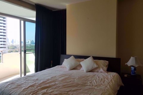 Condominio de 2 dormitorios en Watthana, Bangkok, Tailandia № 77004 - foto 6