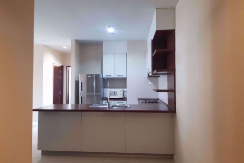Condominio de 2 dormitorios en Watthana, Bangkok, Tailandia № 77004 - foto 2