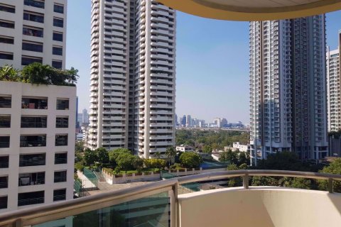 Condominio de 2 dormitorios en Watthana, Bangkok, Tailandia № 77004 - foto 14