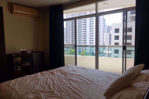 Condominio de 2 dormitorios en Watthana, Bangkok, Tailandia № 77004 - foto 7