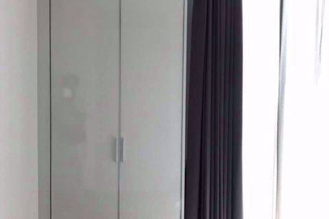 Condominio de 2 dormitorios en Watthana, Bangkok, Tailandia № 76831 - foto 4